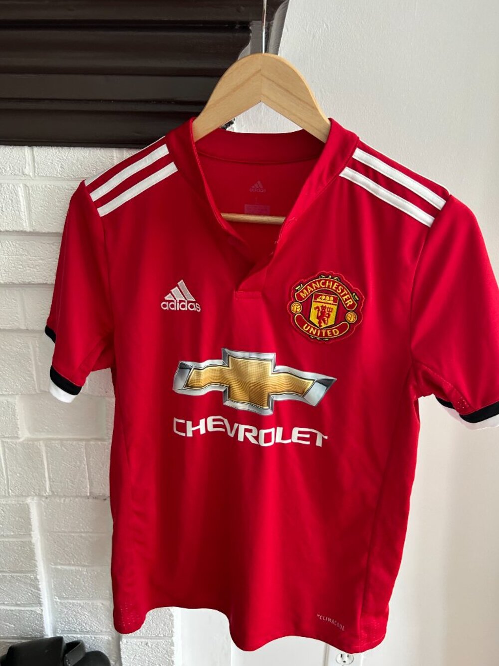Adidas Manchester United Youth Soccer Jersey Size Large